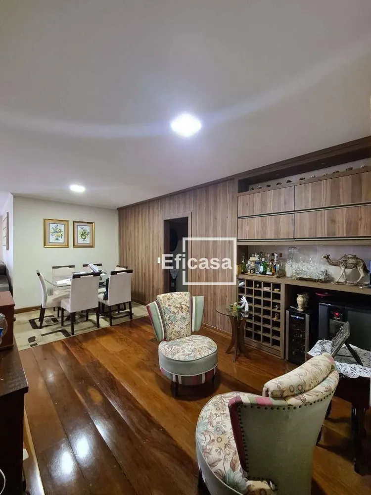 Apartamento, 3 quartos, 270 m² - Foto 2