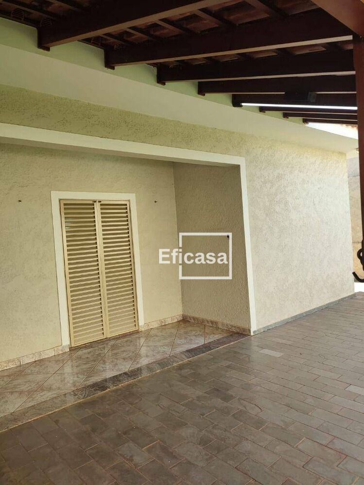 Casa, 3 quartos, 200 m² - Foto 13