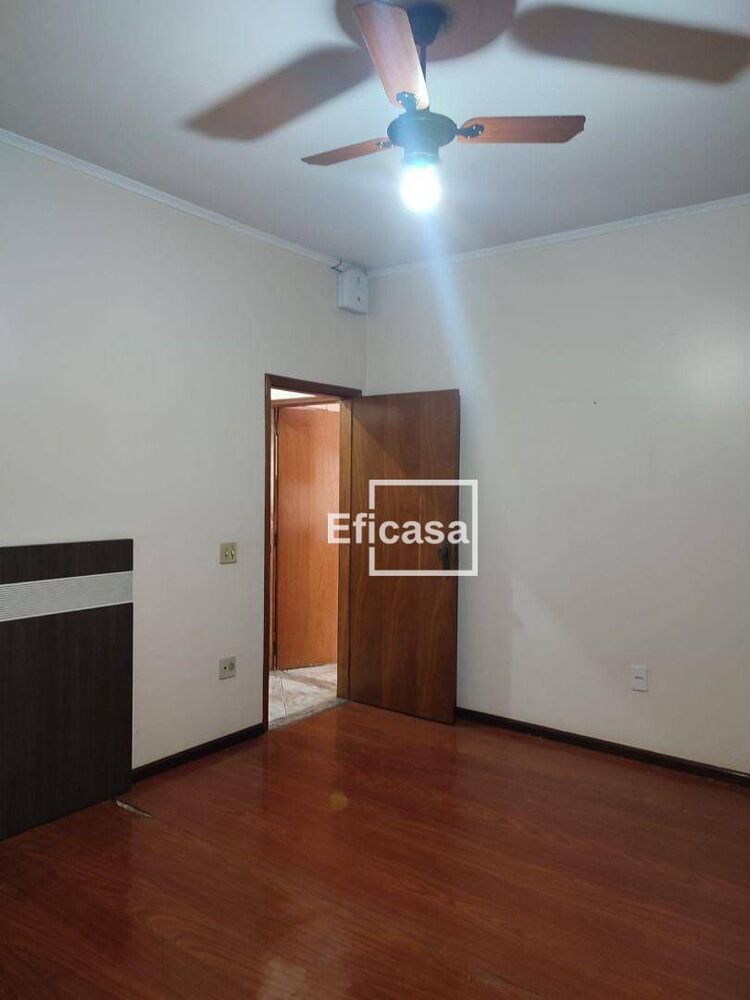 Casa, 3 quartos, 200 m² - Foto 7