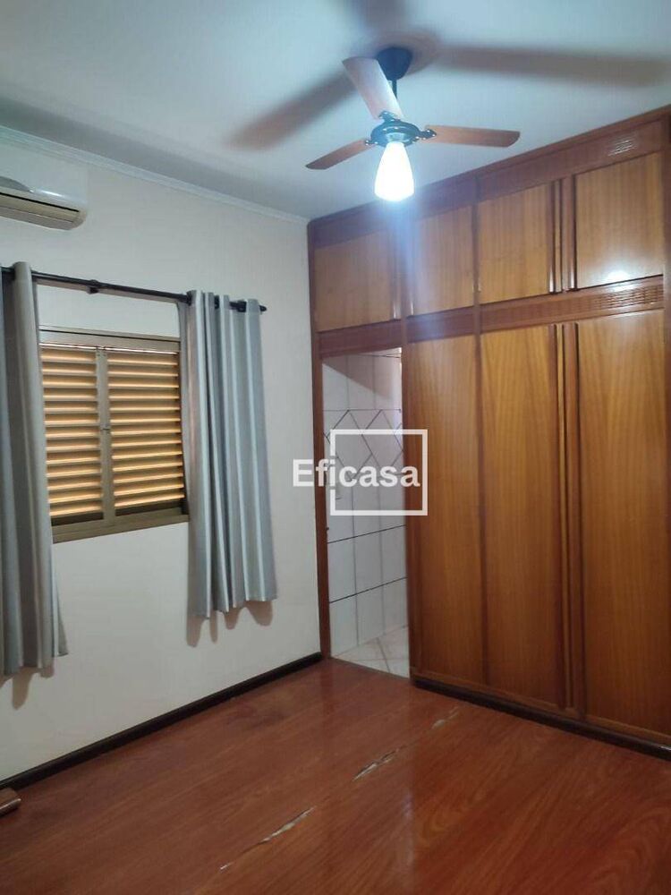 Casa, 3 quartos, 200 m² - Foto 6