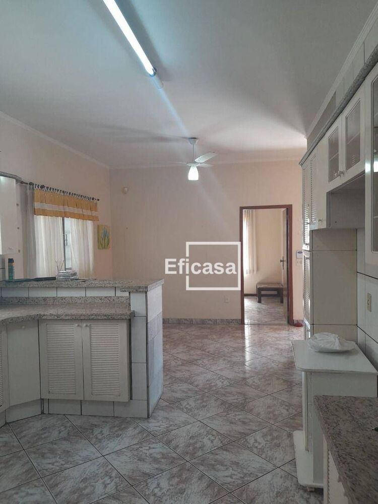 Casa, 3 quartos, 200 m² - Foto 12