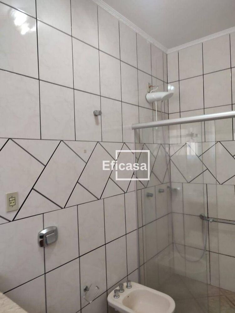 Casa, 3 quartos, 200 m² - Foto 23