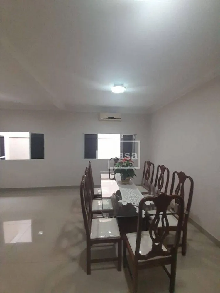 Casa, 3 quartos, 303 m² - Foto 1
