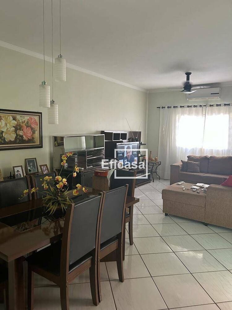 Casa, 3 quartos, 108 m² - Foto 1