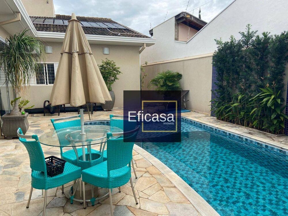 Casa, 3 quartos, 230 m² - Foto 3