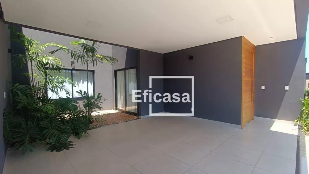 Casa de Condomínio à venda com 3 quartos, 220m² - Foto 2