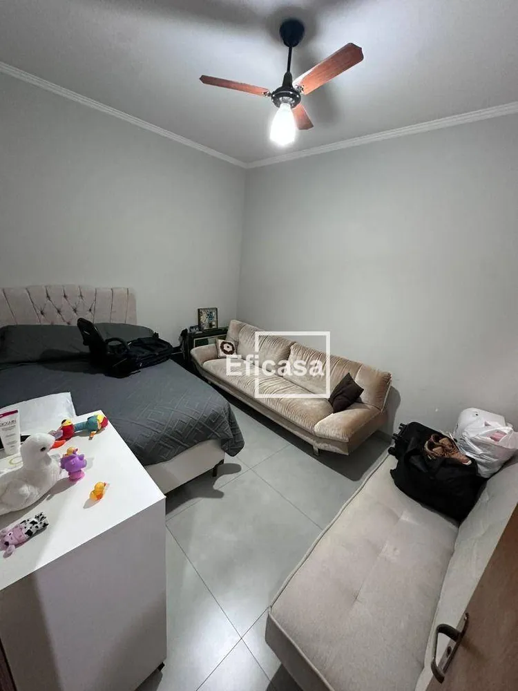 Casa, 3 quartos, 280 m² - Foto 13
