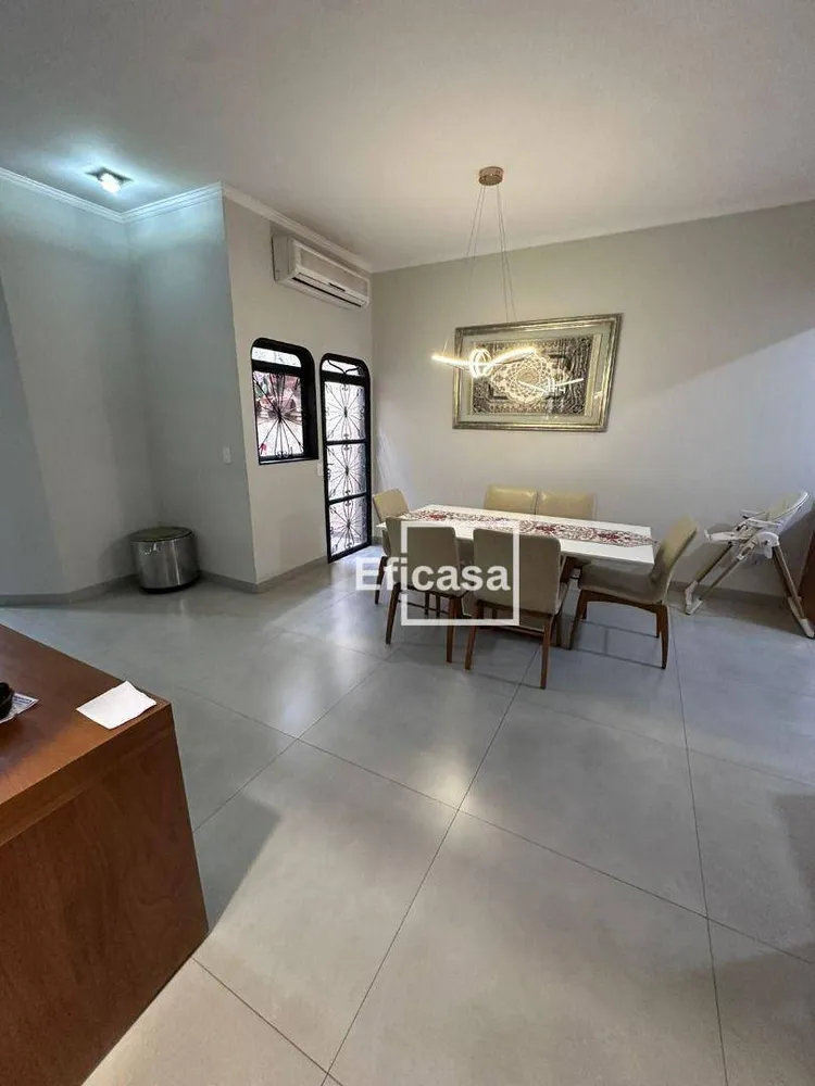 Casa, 3 quartos, 280 m² - Foto 11
