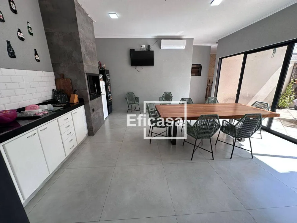 Casa, 3 quartos, 280 m² - Foto 8