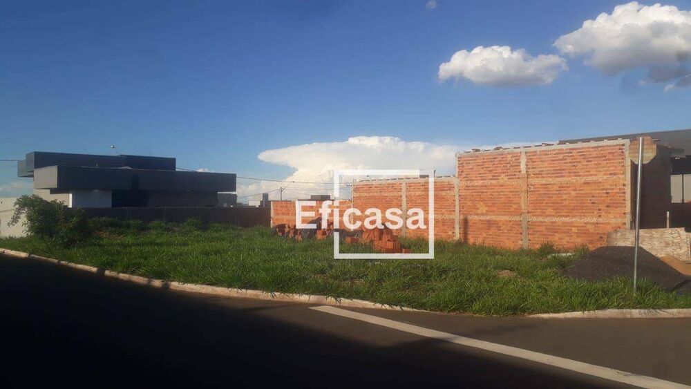 Loteamento e Condomínio, 261 m² - Foto 1