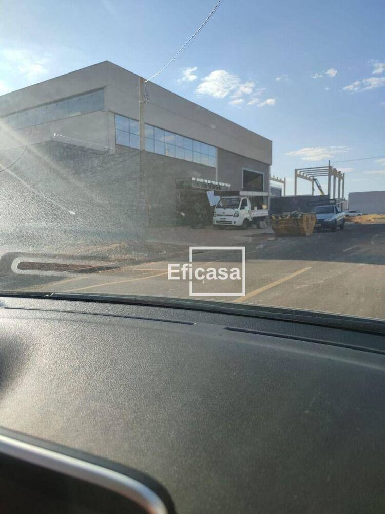 Loteamento e Condomínio, 825 m² - Foto 1
