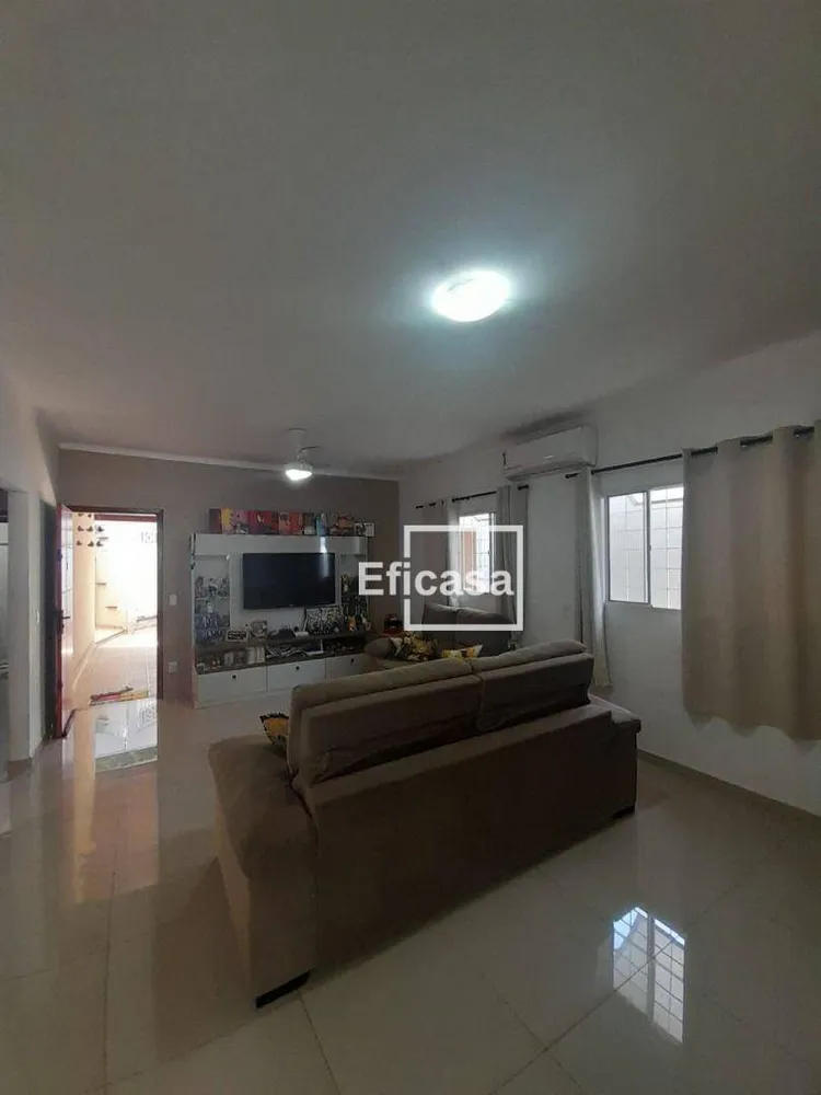 Casa, 3 quartos, 130 m² - Foto 14