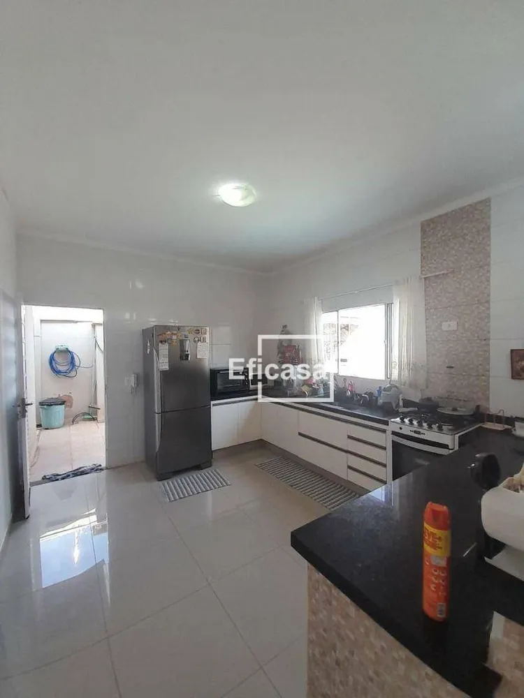 Casa, 3 quartos, 130 m² - Foto 12