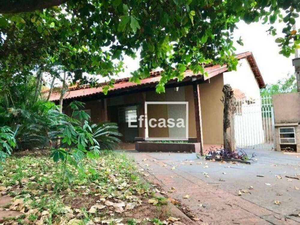 Casa, 3 quartos, 195 m² - Foto 2