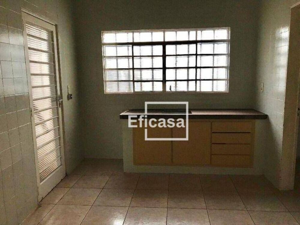 Casa, 3 quartos, 195 m² - Foto 7