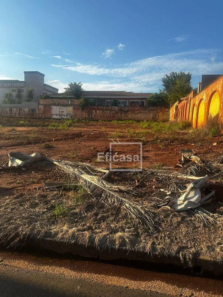 Loteamento e Condomínio, 900 m² - Foto 4