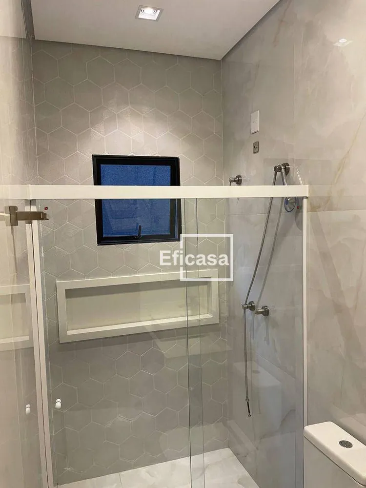 Casa, 3 quartos, 218 m² - Foto 4