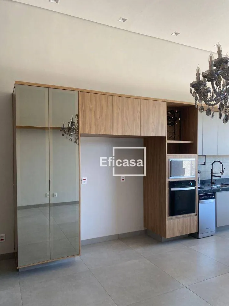 Casa, 3 quartos, 218 m² - Foto 14