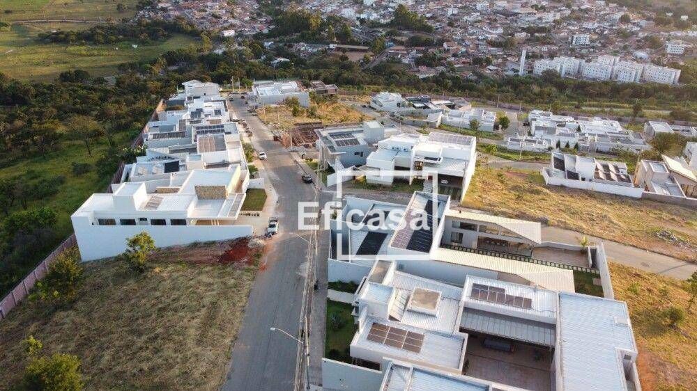 Loteamento e Condomínio, 346 m² - Foto 1