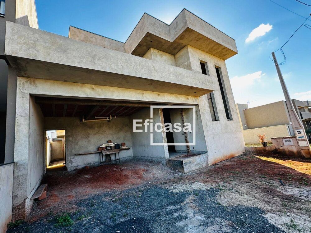 Sobrado, 3 quartos, 218 m² - Foto 1