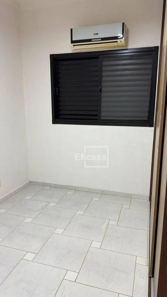 Casa, 3 quartos, 220 m² - Foto 2