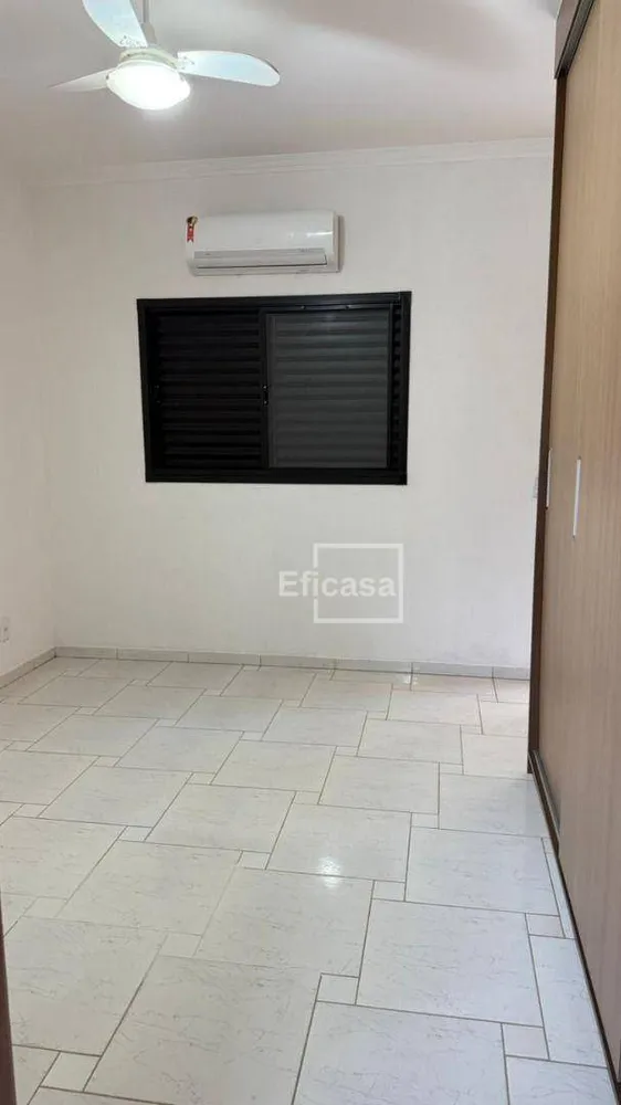 Casa, 3 quartos, 220 m² - Foto 3