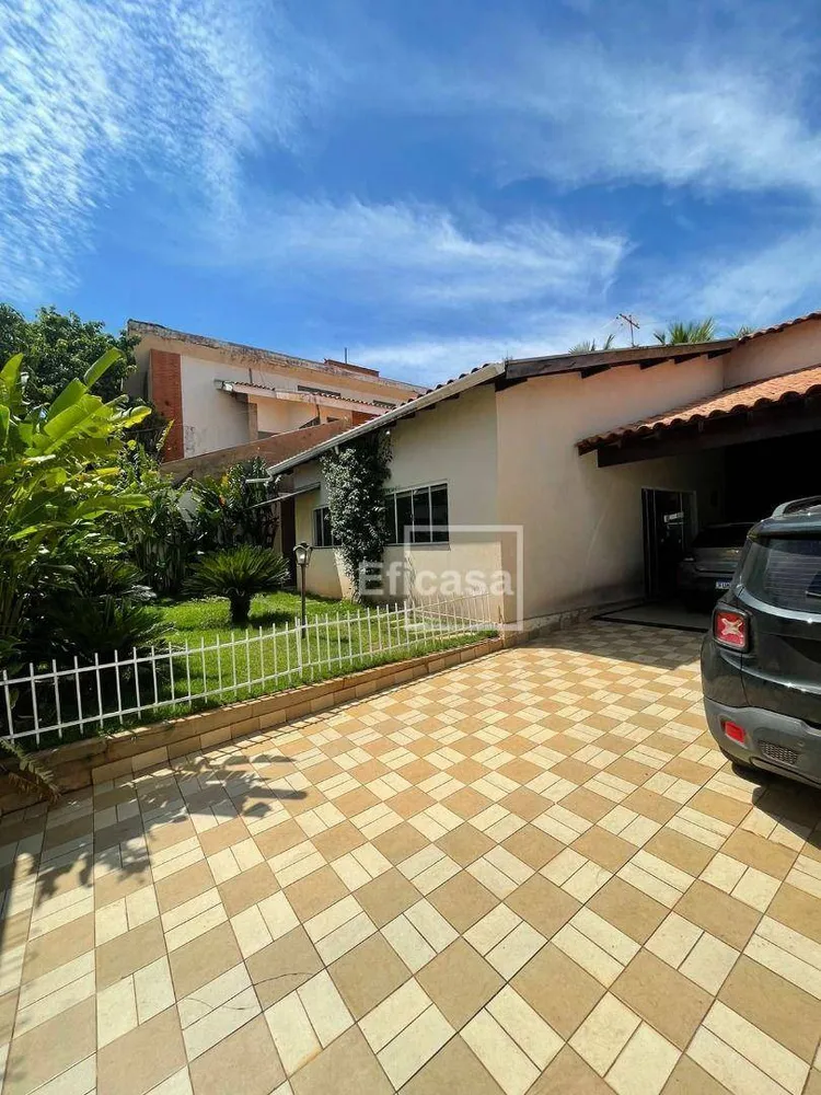 Casa, 3 quartos, 320 m² - Foto 3