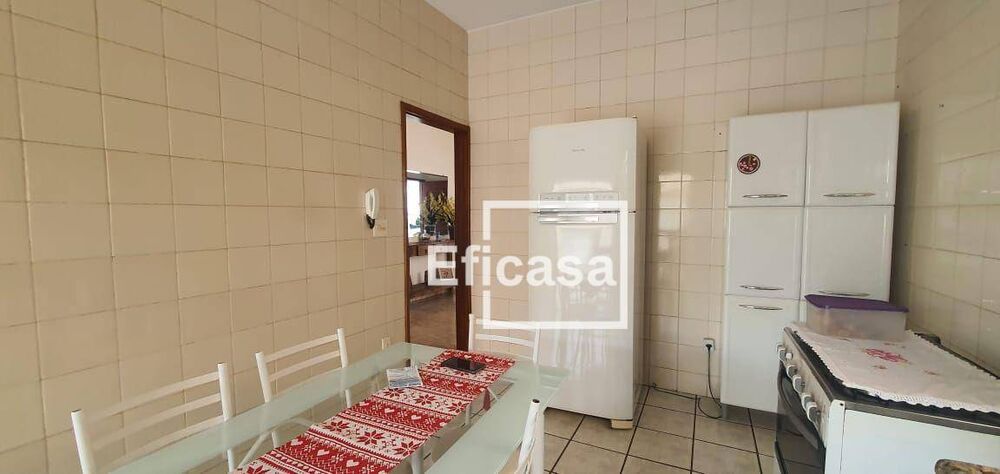 Casa, 3 quartos, 230 m² - Foto 15