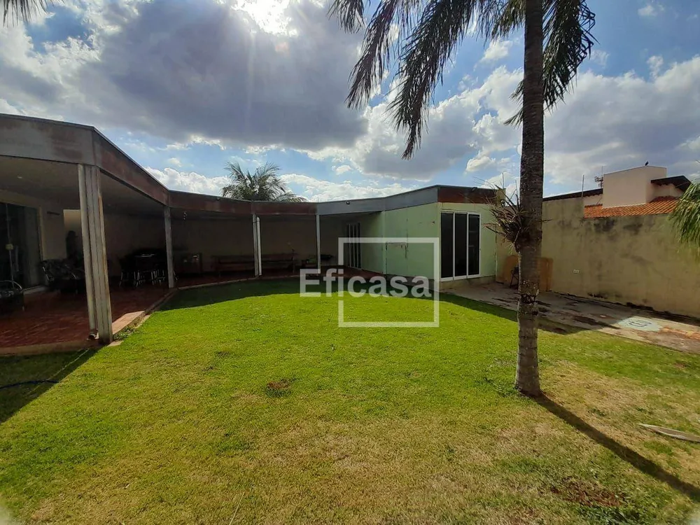 Casa, 3 quartos, 250 m² - Foto 3