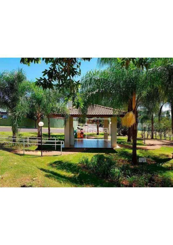 Loteamento e Condomínio, 407 m² - Foto 1