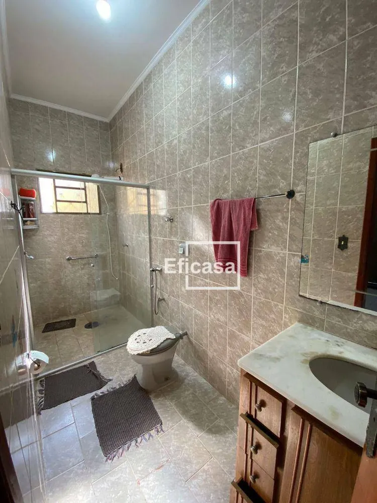 Casa, 3 quartos, 200 m² - Foto 15