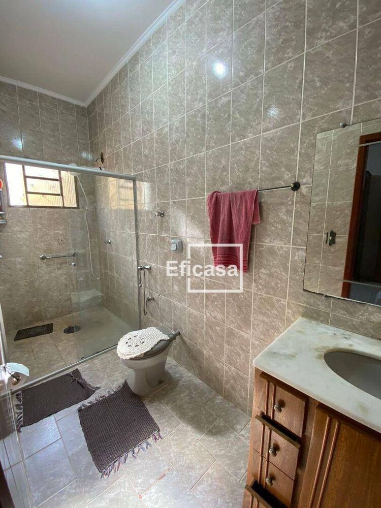 Casa à venda com 3 quartos, 200m² - Foto 8