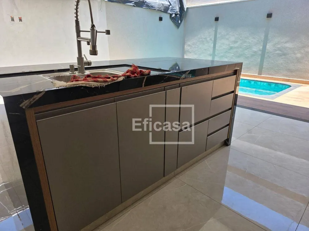 Casa, 3 quartos, 170 m² - Foto 2