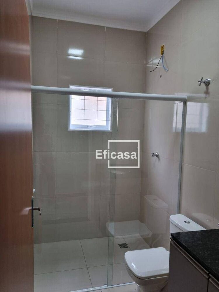 Casa à venda com 3 quartos, 110m² - Foto 4
