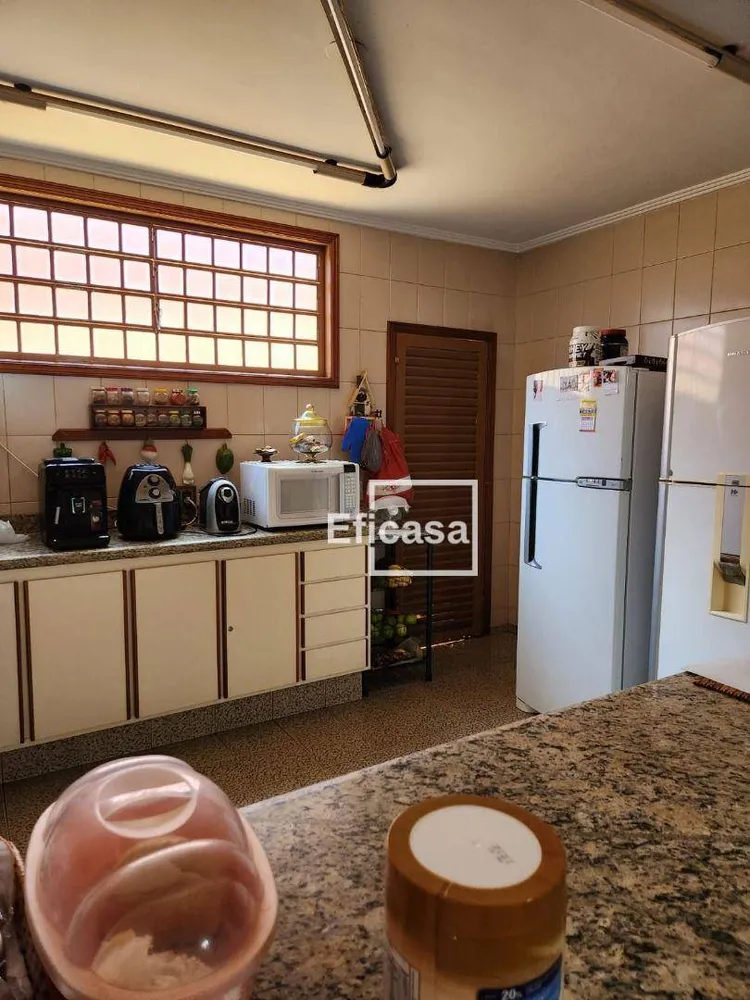 Casa, 4 quartos, 420 m² - Foto 12