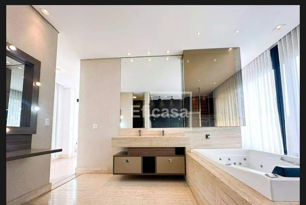 Casa, 4 quartos, 435 m² - Foto 1