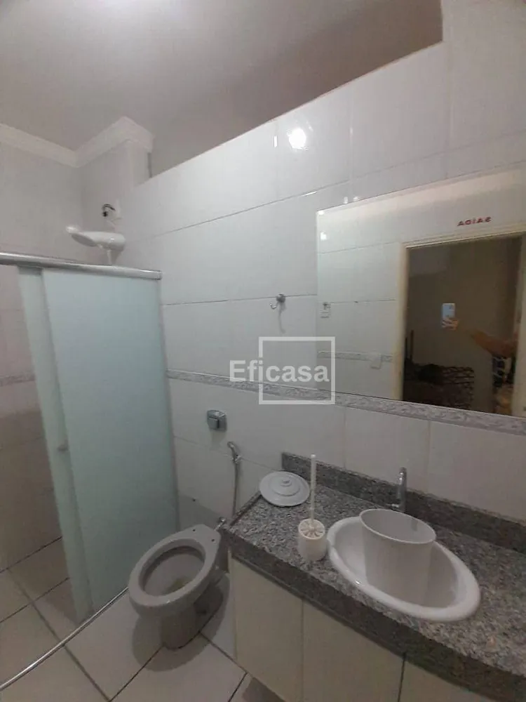 Casa, 4 quartos, 239 m² - Foto 4