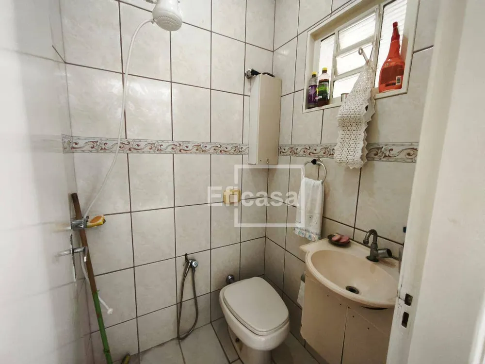 Casa, 3 quartos, 220 m² - Foto 1