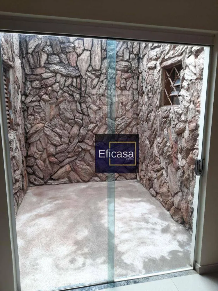 Casa, 3 quartos, 106 m² - Foto 2