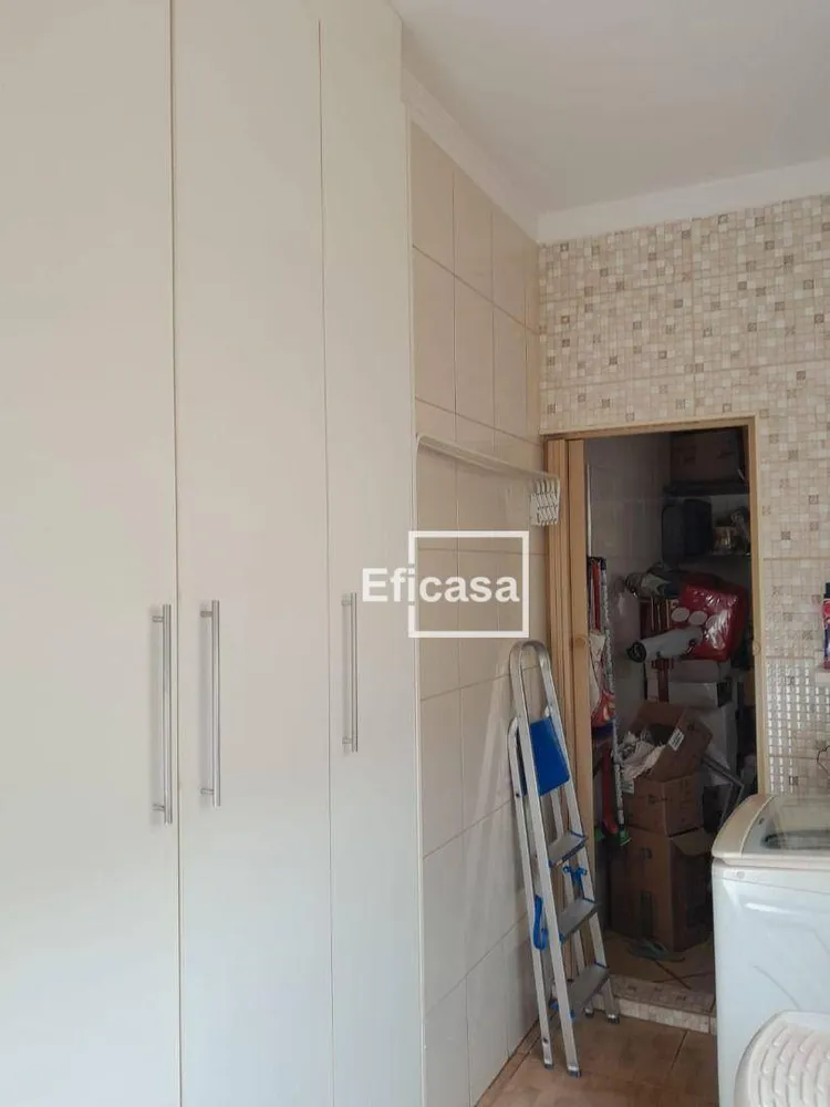Casa, 3 quartos, 220 m² - Foto 2
