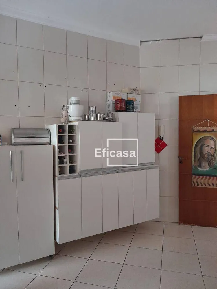Casa, 3 quartos, 220 m² - Foto 3