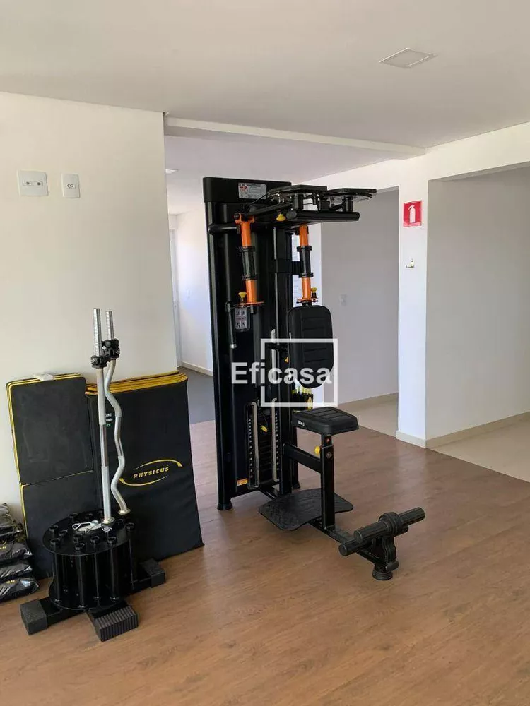 Apartamento à venda com 2 quartos, 76m² - Foto 4