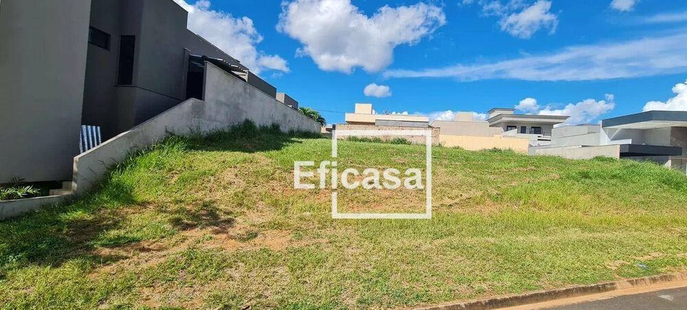 Loteamento e Condomínio, 400 m² - Foto 1