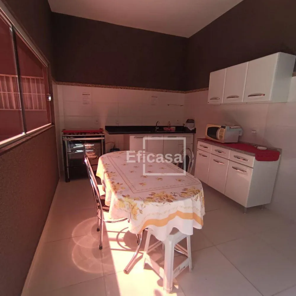 Casa, 3 quartos, 250 m² - Foto 3