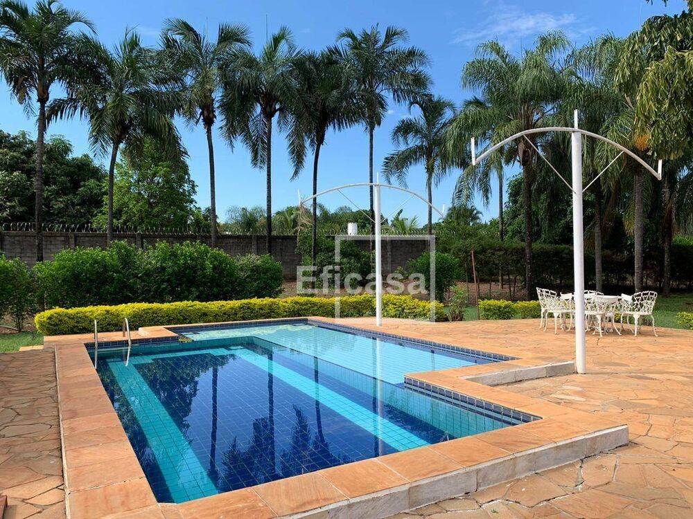 Chácara à venda com 2 quartos, 250m² - Foto 17