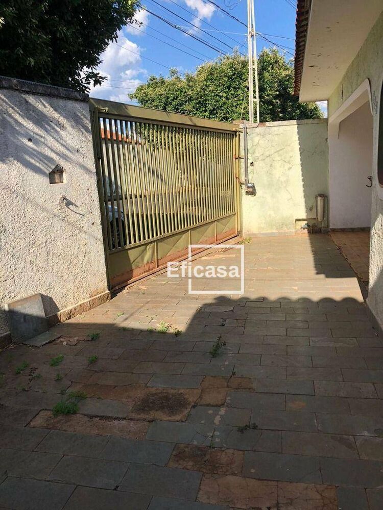Casa, 3 quartos, 270 m² - Foto 6