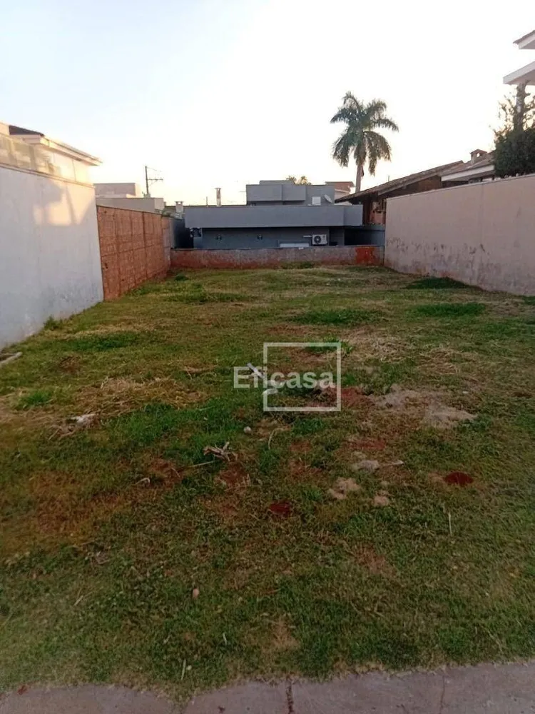 Loteamento e Condomínio, 275 m² - Foto 1
