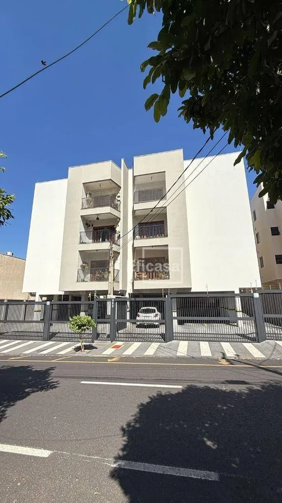 Apartamento, 3 quartos, 120 m² - Foto 2