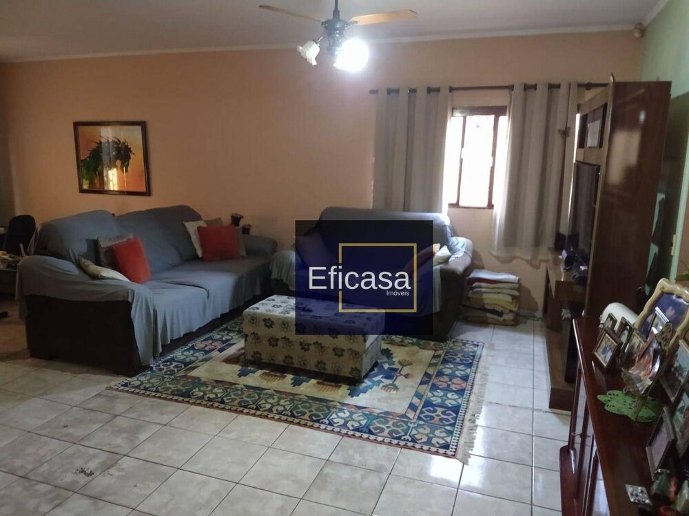 Casa à venda com 3 quartos, 280m² - Foto 16