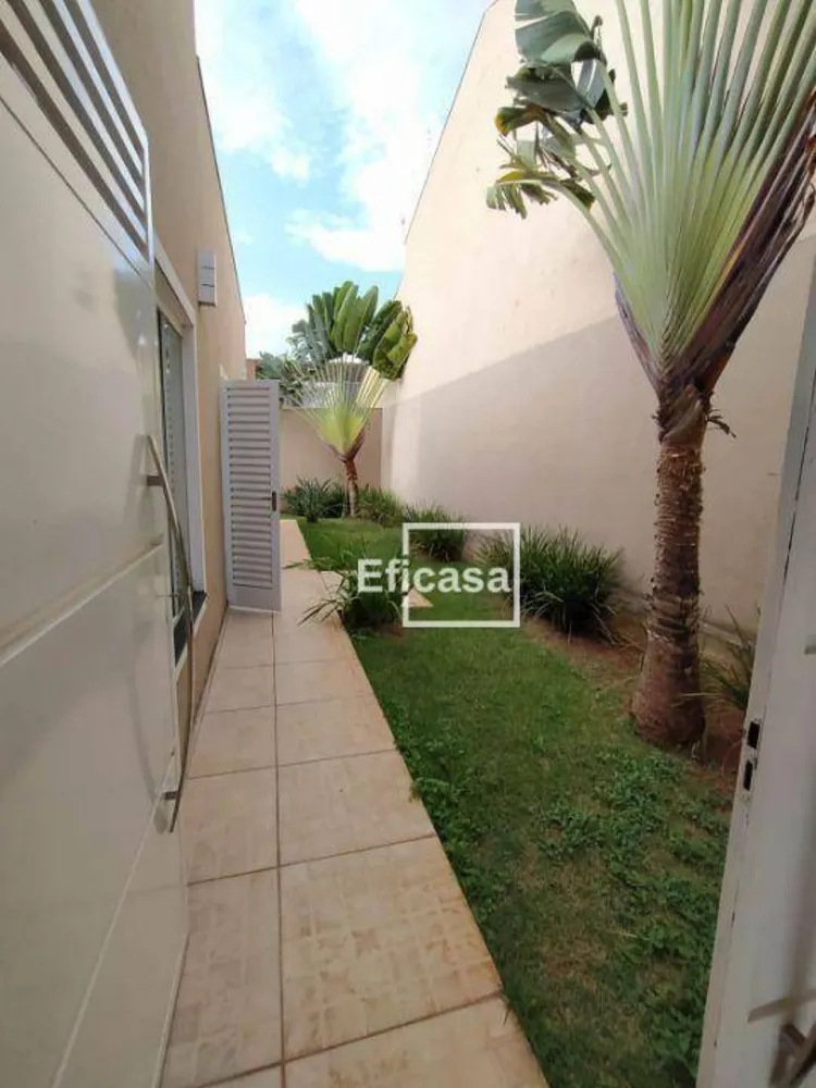 Casa, 4 quartos, 330 m² - Foto 9
